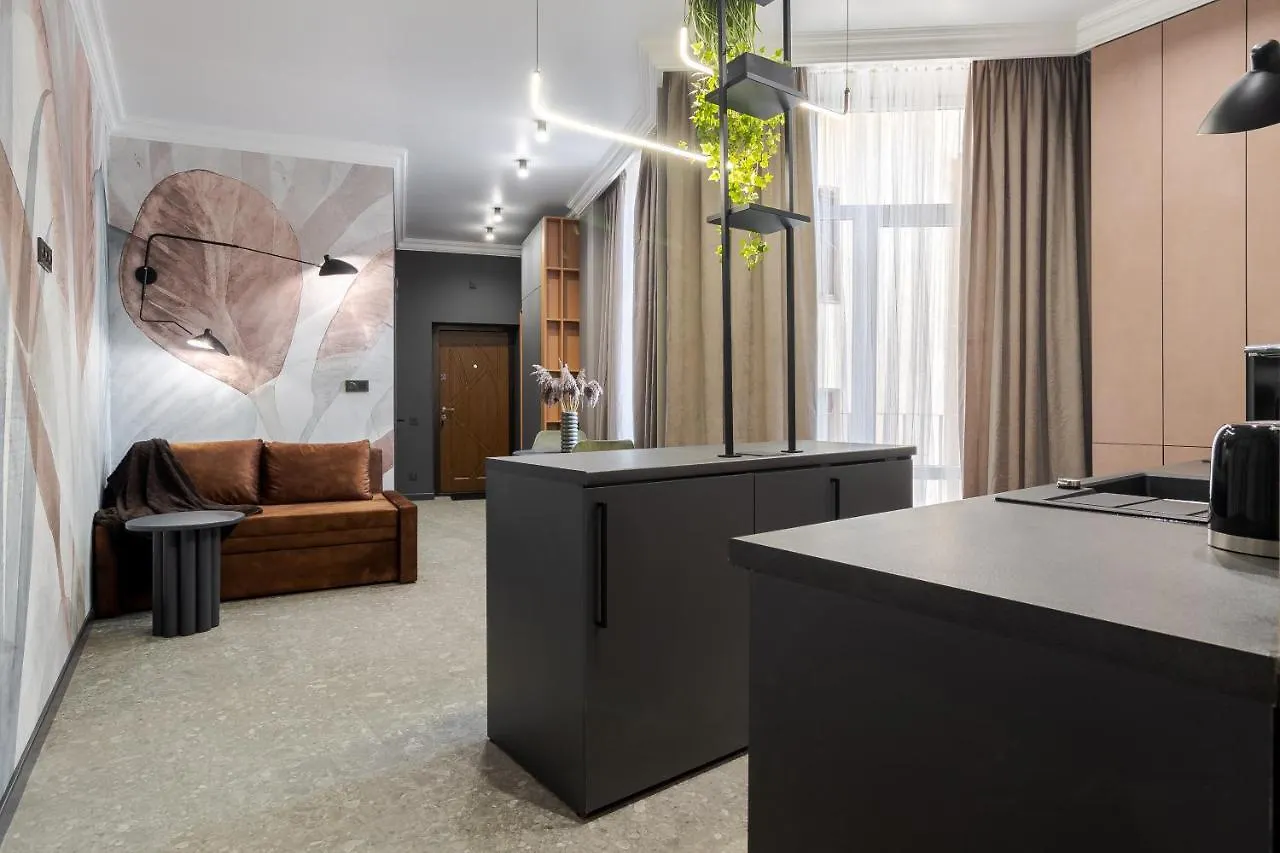 Modern Apartment Λβιβ Ουκρανία