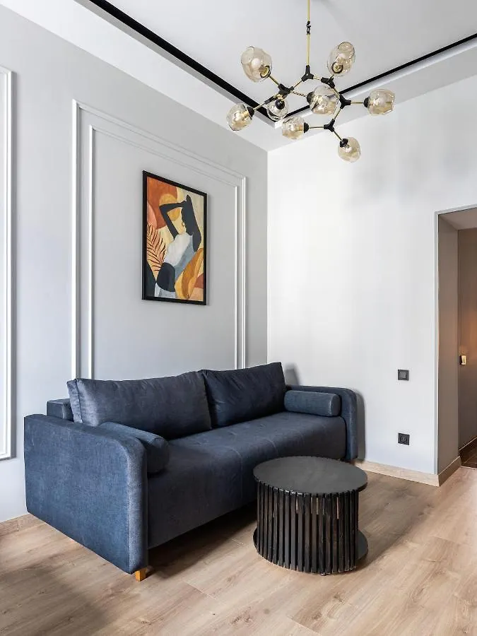 Modern Apartment 리비프